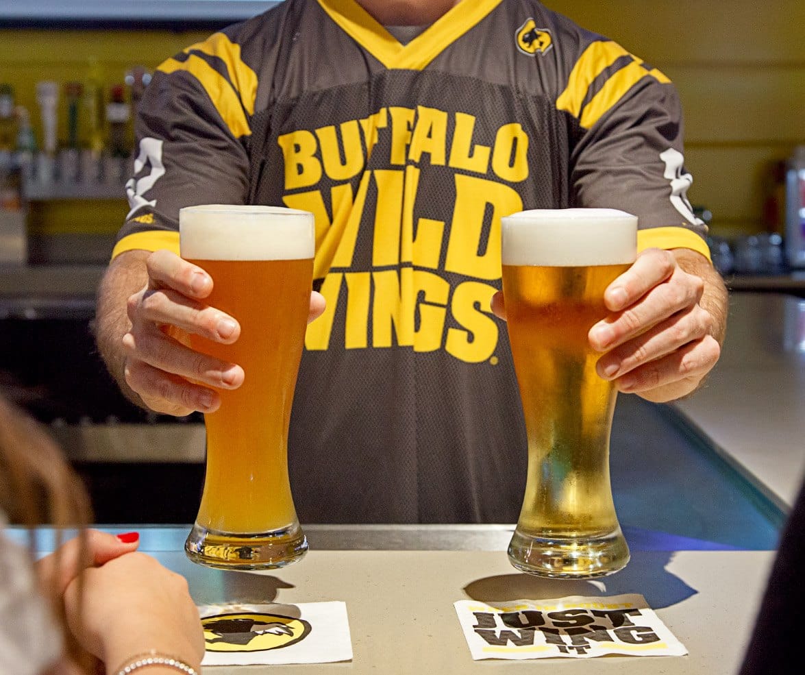 Buffalo Wild Wings Bud Light