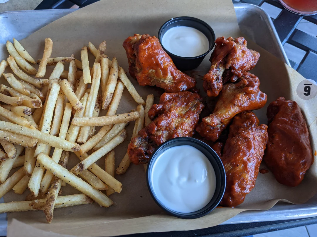 buffalo wild wings 6 Boneless Wings + Fries